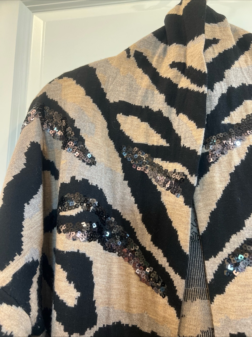 ZADIG & VOLTAIRE “MIA WE TIGER” pure wool boxy cardigan M/L - Picture 3 of 11